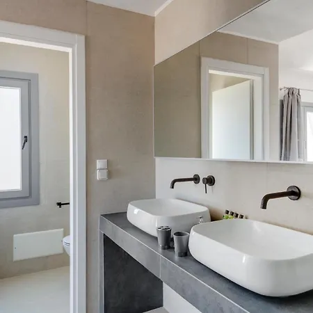 Chrysonisos With Sunset & Seaviews Near Kini