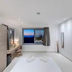 Hotell Chrysonisos With Sunset & Seaviews Near Kini
