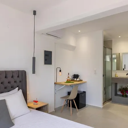 Chrysonisos With Sunset & Seaviews Near Kini