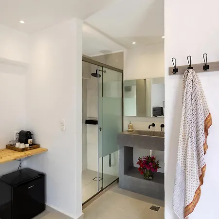 Chrysonisos With Sunset & Seaviews Near Kini