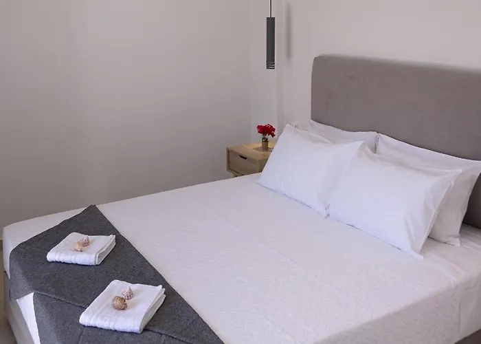 Chrysonisos With Sunset & Seaviews Near מלון Kini