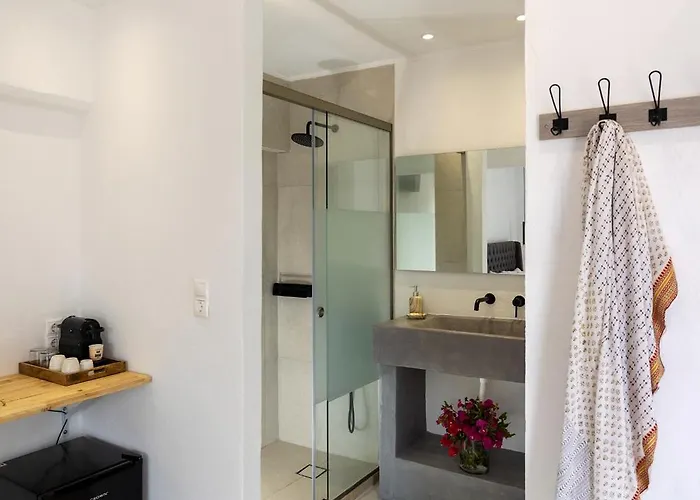 Chrysonisos With Sunset & Seaviews Near Kini